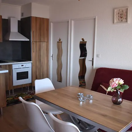 T2 Sud à Font-romeu Avec Balcon Et Parking - Fr-1-580-108 Apartamento Font-Romeu-Odeillo-Via
